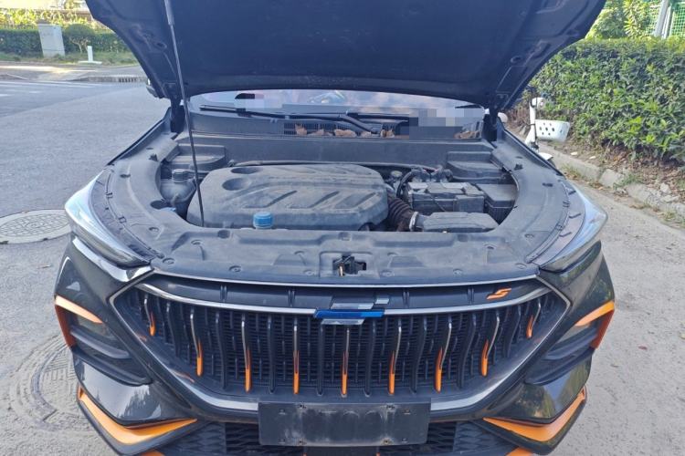 Used CHANGAN OSHAN X5 2021 1.5T DCT Flagship Edition Engine Bay