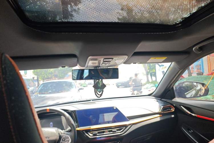 Used CHANGAN OSHAN X5 2021 1.5T DCT Prestige Edition Headliner