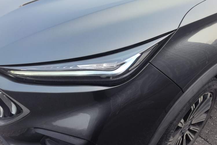 Used CHANGAN OSHAN X5 2021 1.5T DCT Prestige Edition Left Front Headlight