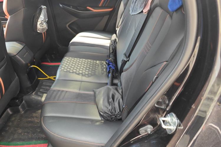 Used CHANGAN OSHAN X5 2021 1.5T DCT Prestige Edition Left Rear Seat