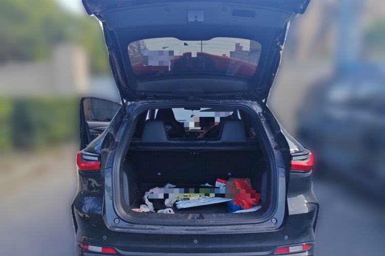 Used CHANGAN OSHAN X5 2021 1.5T DCT Flagship Edition Trunk