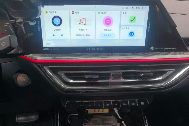 Used CHANGAN OSHAN X5 2021 1.5T DCT Prestige Edition Audio And AC Panel