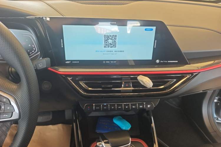 Used CHANGAN OSHAN X5 2021 1.5T DCT Flagship Edition Audio And AC Panel