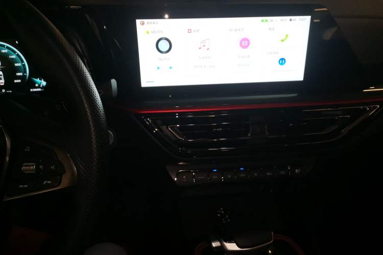 Used CHANGAN OSHAN X5 2021 1.5T DCT Prestige Edition Audio And AC Panel