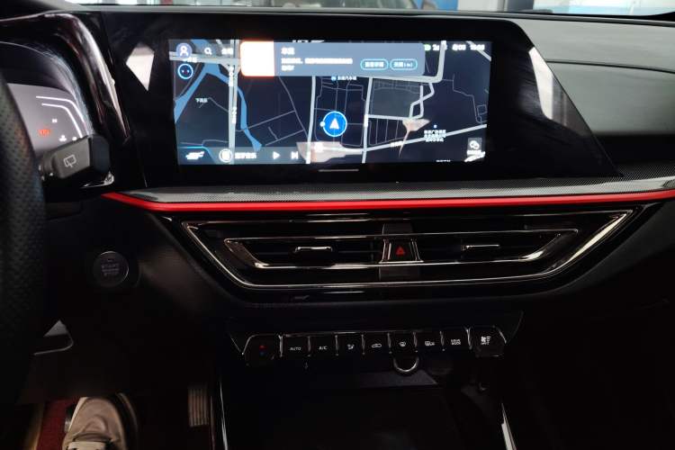 Used CHANGAN OSHAN X5 2021 1.5T DCT Flagship Edition Audio And AC Panel