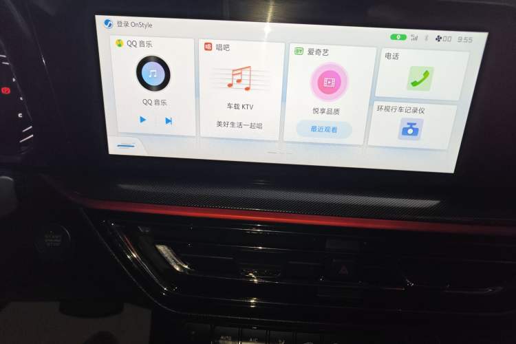 Used CHANGAN OSHAN X5 2021 1.5T DCT Flagship Edition Audio And AC Panel