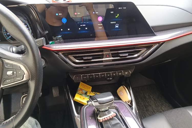 Used CHANGAN OSHAN X5 2021 1.5T DCT Luxury Edition Audio And AC Panel