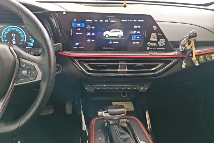 Used CHANGAN OSHAN X5 2021 1.5T DCT Prestige Edition Audio And AC Panel