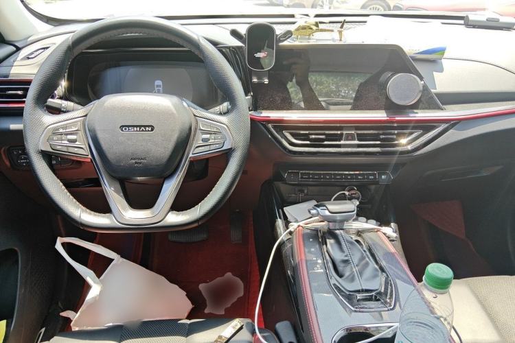 Used CHANGAN OSHAN X5 2021 1.5T DCT Flagship Edition Center Console
