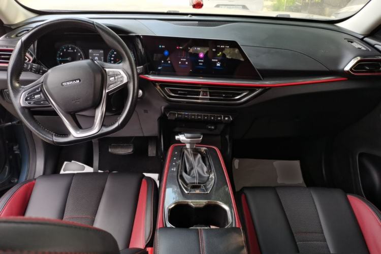 Used CHANGAN OSHAN X5 2021 1.5T DCT Luxury Edition Center Console