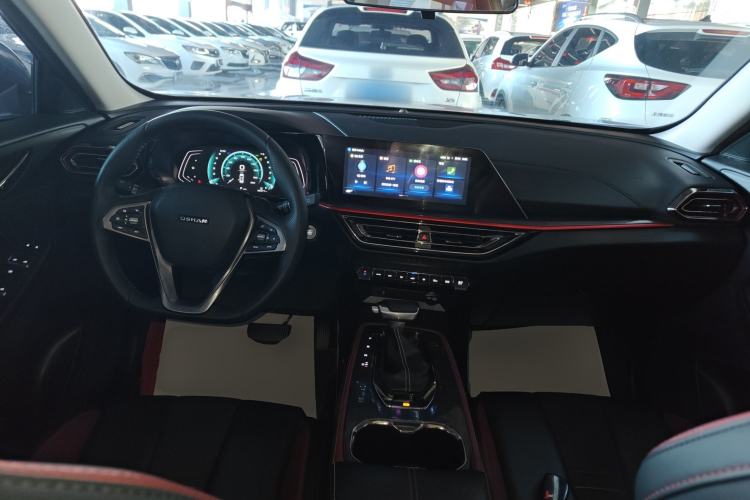 Used CHANGAN OSHAN X5 2021 1.5T DCT Flagship Edition Center Console