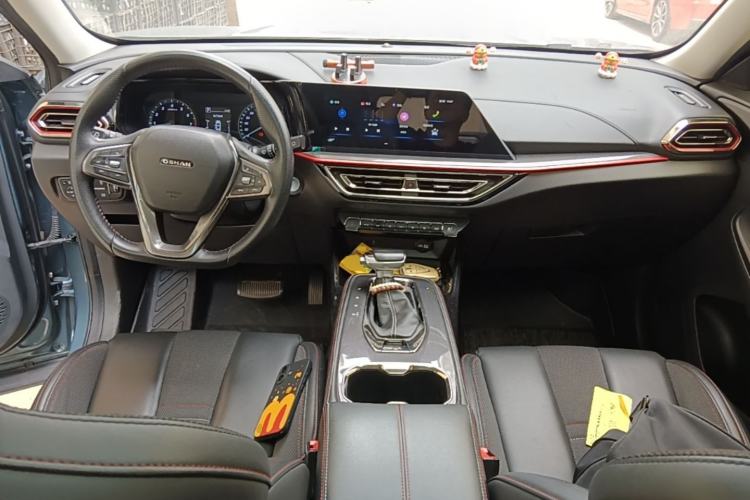 Used CHANGAN OSHAN X5 2021 1.5T DCT Luxury Edition Center Console
