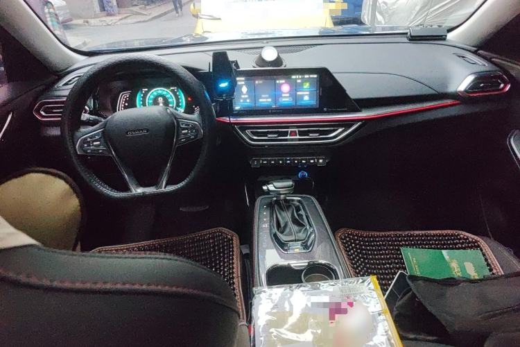 Used CHANGAN OSHAN X5 2021 1.6L CVT Flagship Model Center Console