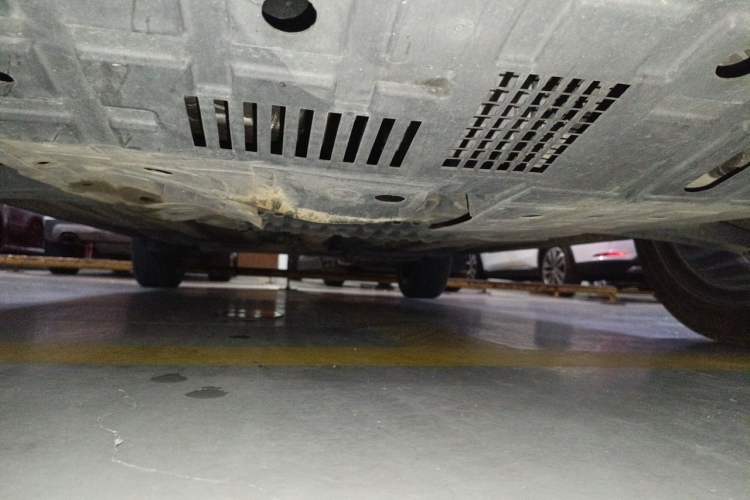 Used CHANGAN OSHAN X5 2021 1.5T DCT Prestige Edition Chassis Front