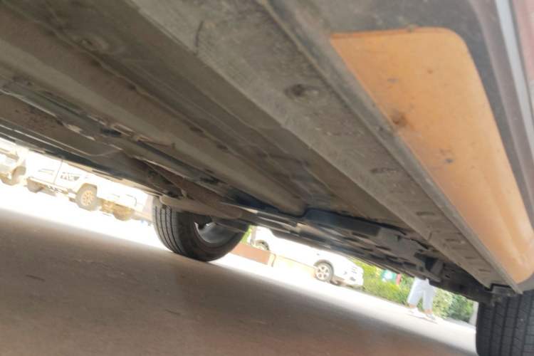 Used CHANGAN OSHAN X5 2021 1.5T DCT Prestige Edition Chassis Front Left
