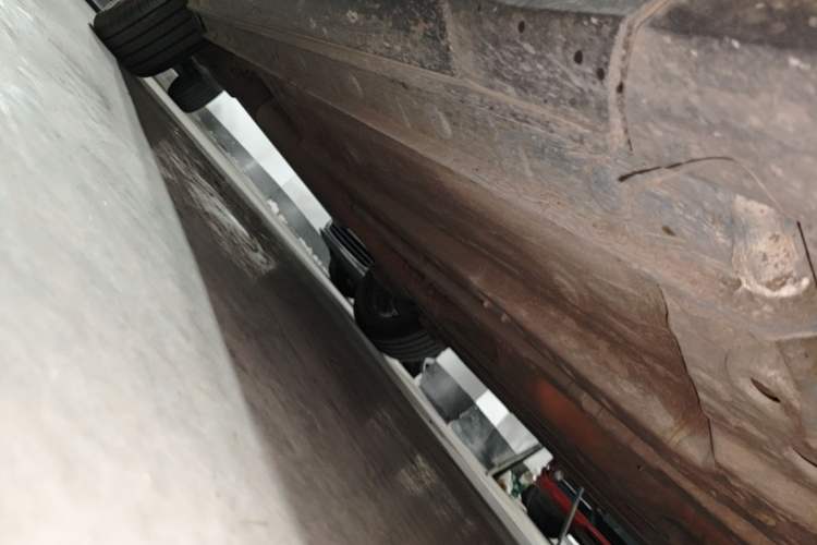 Used CHANGAN OSHAN X5 2021 1.5T DCT Luxury Edition Chassis Front Right