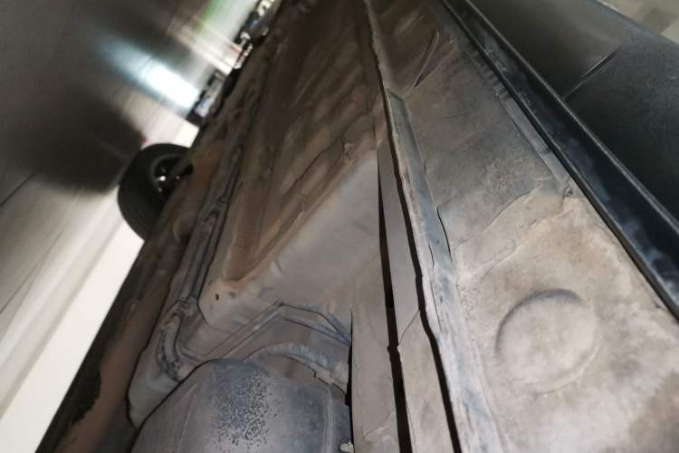 Used CHANGAN OSHAN X5 2021 1.5T DCT Prestige Edition Chassis Rear Left