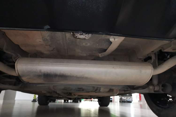 Used CHANGAN OSHAN X5 2021 1.5T DCT Prestige Edition Chassis Rear