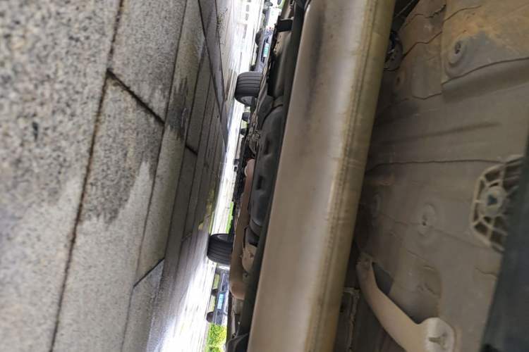 Used CHANGAN OSHAN X5 2021 1.5T DCT Flagship Edition Chassis Rear