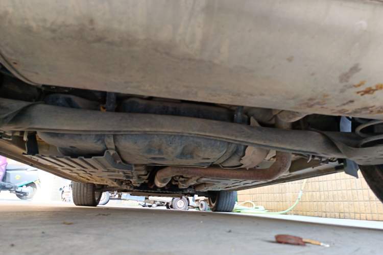 Used CHANGAN OSHAN X5 2021 1.5T DCT Prestige Edition Chassis Rear
