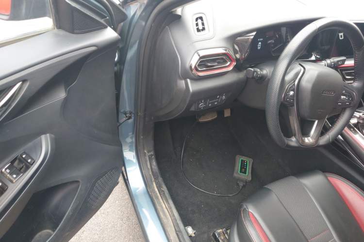 Used CHANGAN OSHAN X5 2021 1.5T DCT Luxury Edition Driver Seat