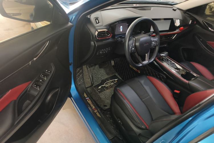 Used CHANGAN OSHAN X5 2021 1.5T DCT Flagship Edition Driver Seat