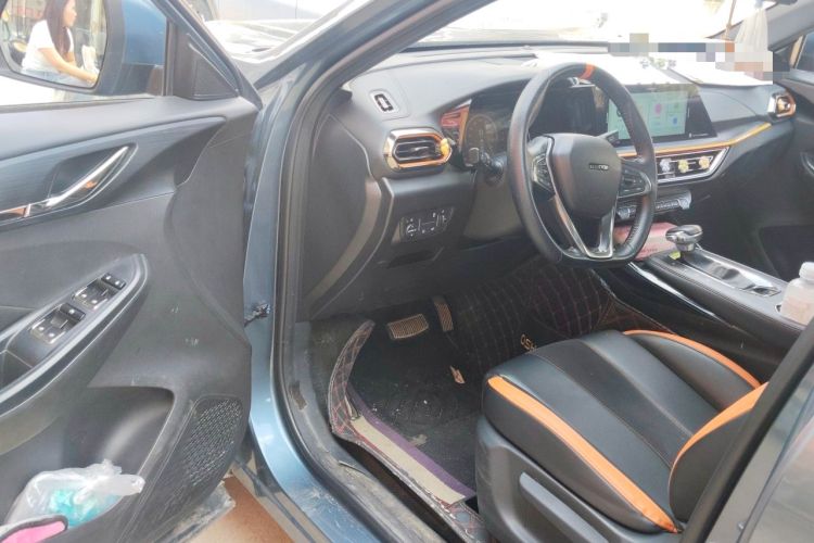 Used CHANGAN OSHAN X5 2021 1.5T DCT Prestige Edition Driver Seat