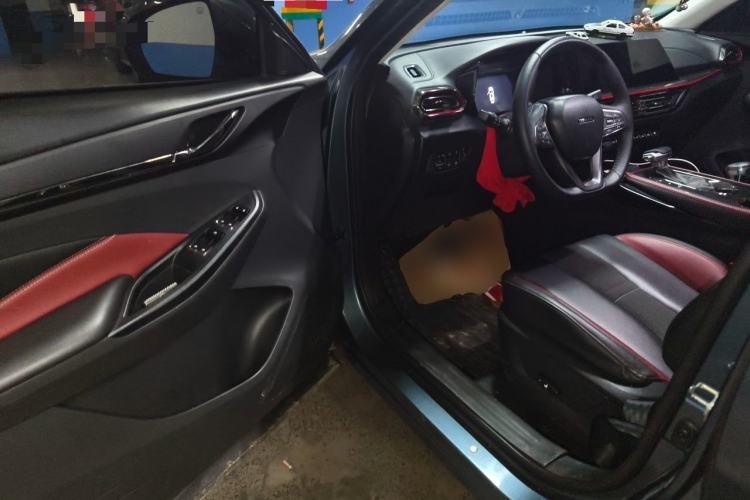 Used CHANGAN OSHAN X5 2021 1.5T DCT Flagship Edition Driver Seat