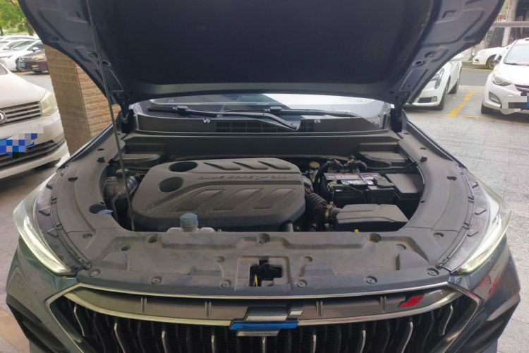 Used CHANGAN OSHAN X5 2021 1.5T DCT Prestige Edition Engine Bay