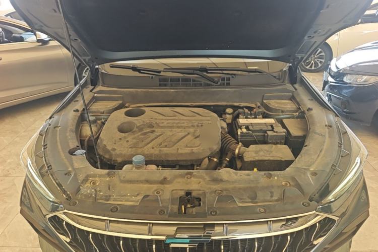 Used CHANGAN OSHAN X5 2021 1.5T DCT Flagship Edition Engine Bay