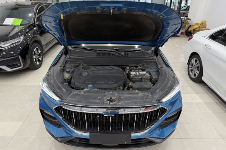 Used CHANGAN OSHAN X5 2021 Revised Version 1.5T DCT Luxury Edition Engine Bay