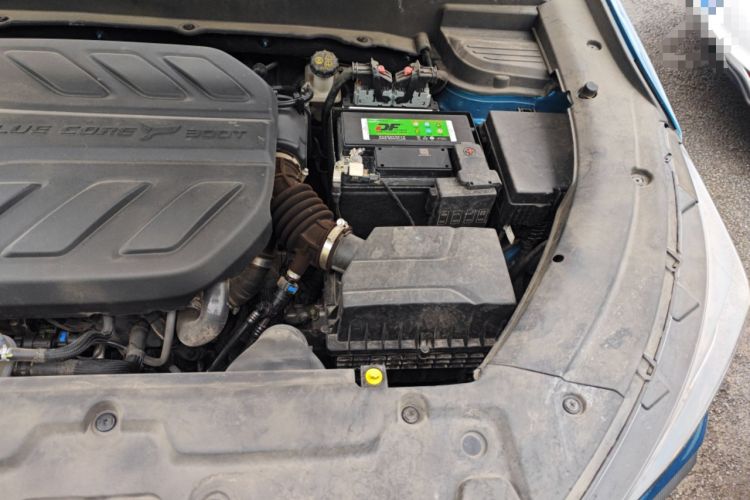 Used CHANGAN OSHAN X5 2021 1.5T DCT Flagship Edition Engine Bay Left