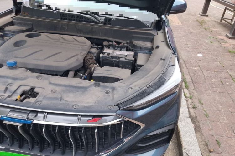 Used CHANGAN OSHAN X5 2021 1.5T DCT Prestige Edition Engine Bay Left