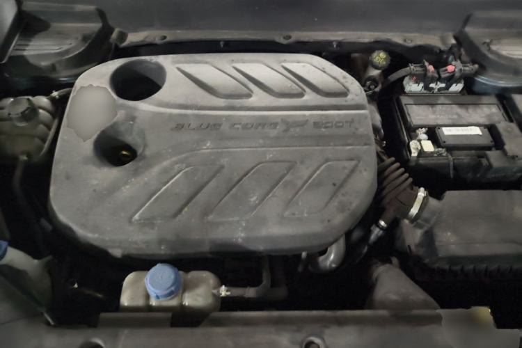 Used CHANGAN OSHAN X5 2021 1.5T DCT Flagship Edition Engine Bay