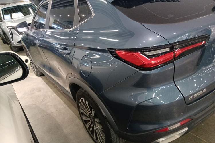 Used CHANGAN OSHAN X5 2021 1.5T DCT Luxury Edition Exterior 3