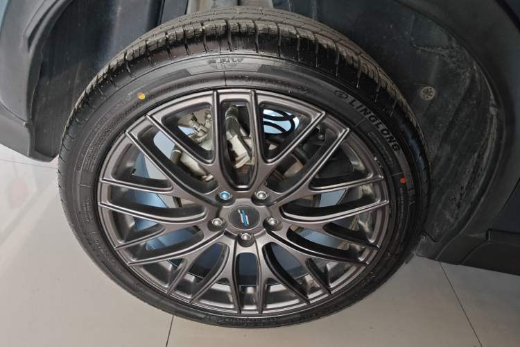 Used CHANGAN OSHAN X5 2021 1.5T DCT Flagship Edition Exterior 4