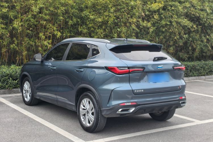 Used CHANGAN OSHAN X5 2021 1.6L CVT Luxury Model Exterior 5