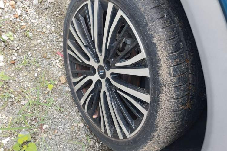 Used CHANGAN OSHAN X5 2021 1.5T DCT Flagship Edition Exterior 5