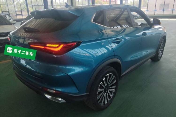 Used CHANGAN OSHAN X5 2021 1.5T DCT Prestige Edition Exterior 5