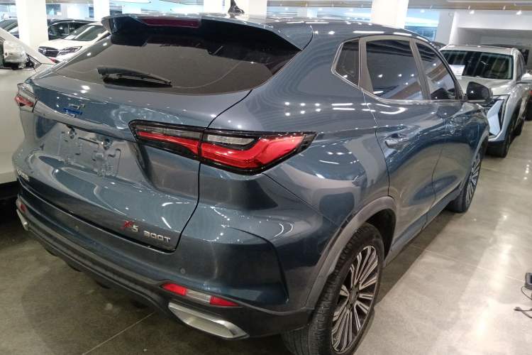 Used CHANGAN OSHAN X5 2021 1.5T DCT Luxury Edition Exterior 5