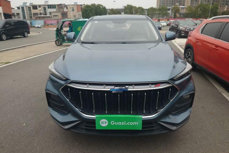 Used CHANGAN OSHAN X5 2021 1.5T DCT Luxury Edition Front