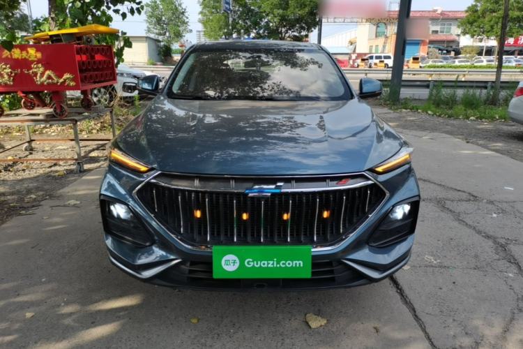 Used CHANGAN OSHAN X5 2021 1.5T DCT Luxury Edition Front