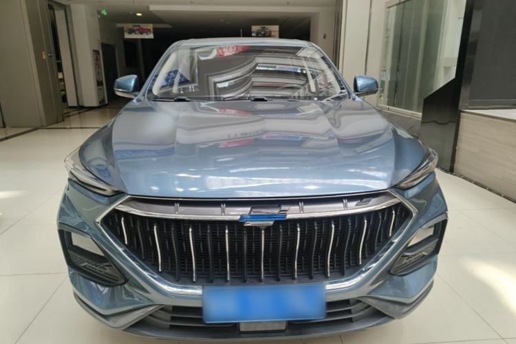 Used CHANGAN OSHAN X5 2021 1.6L CVT Comfort Model Front