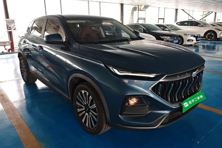 Used CHANGAN OSHAN X5 2021 Revised Version 1.5T DCT Luxury Edition Front Right 45 Deg