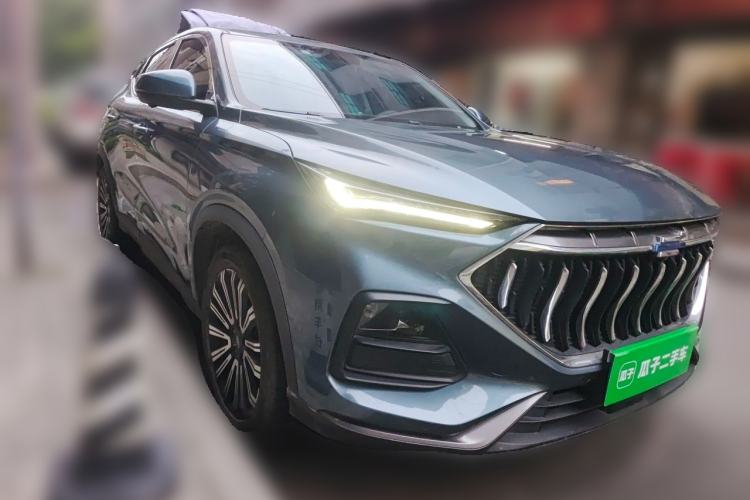 Used CHANGAN OSHAN X5 2021 1.6L CVT Flagship Model Front Right 45 Deg