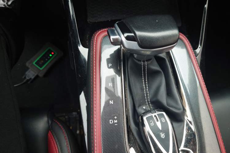 Used CHANGAN OSHAN X5 2021 1.5T DCT Luxury Edition Gear Lever