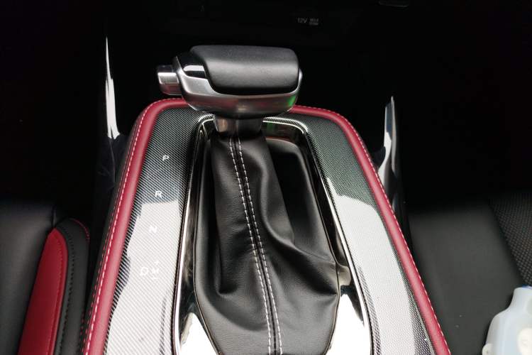 Used CHANGAN OSHAN X5 2021 1.5T DCT Flagship Edition Gear Lever