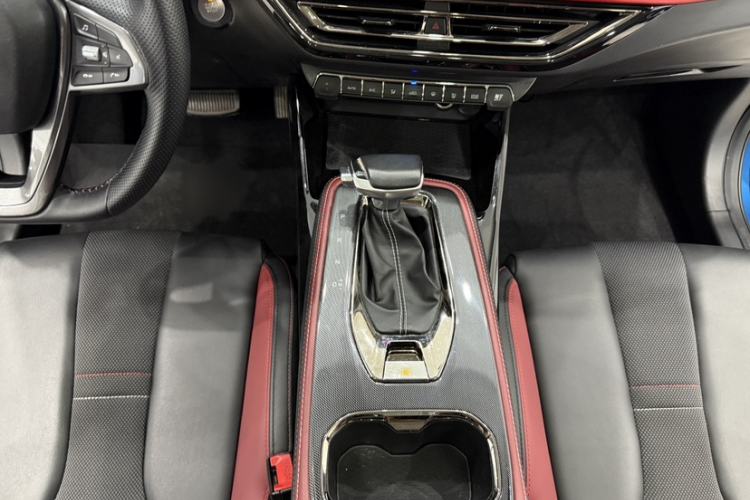 Used CHANGAN OSHAN X5 2021 Revised Version 1.5T DCT Luxury Edition Gear Lever