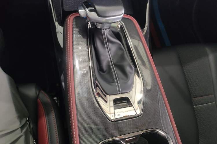 Used CHANGAN OSHAN X5 2021 1.5T DCT Flagship Edition Gear Lever