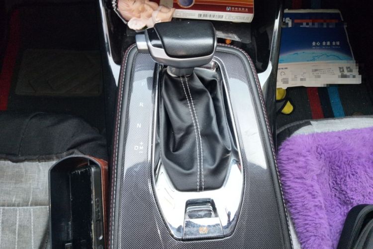 Used CHANGAN OSHAN X5 2021 1.5T DCT Prestige Edition Gear Lever